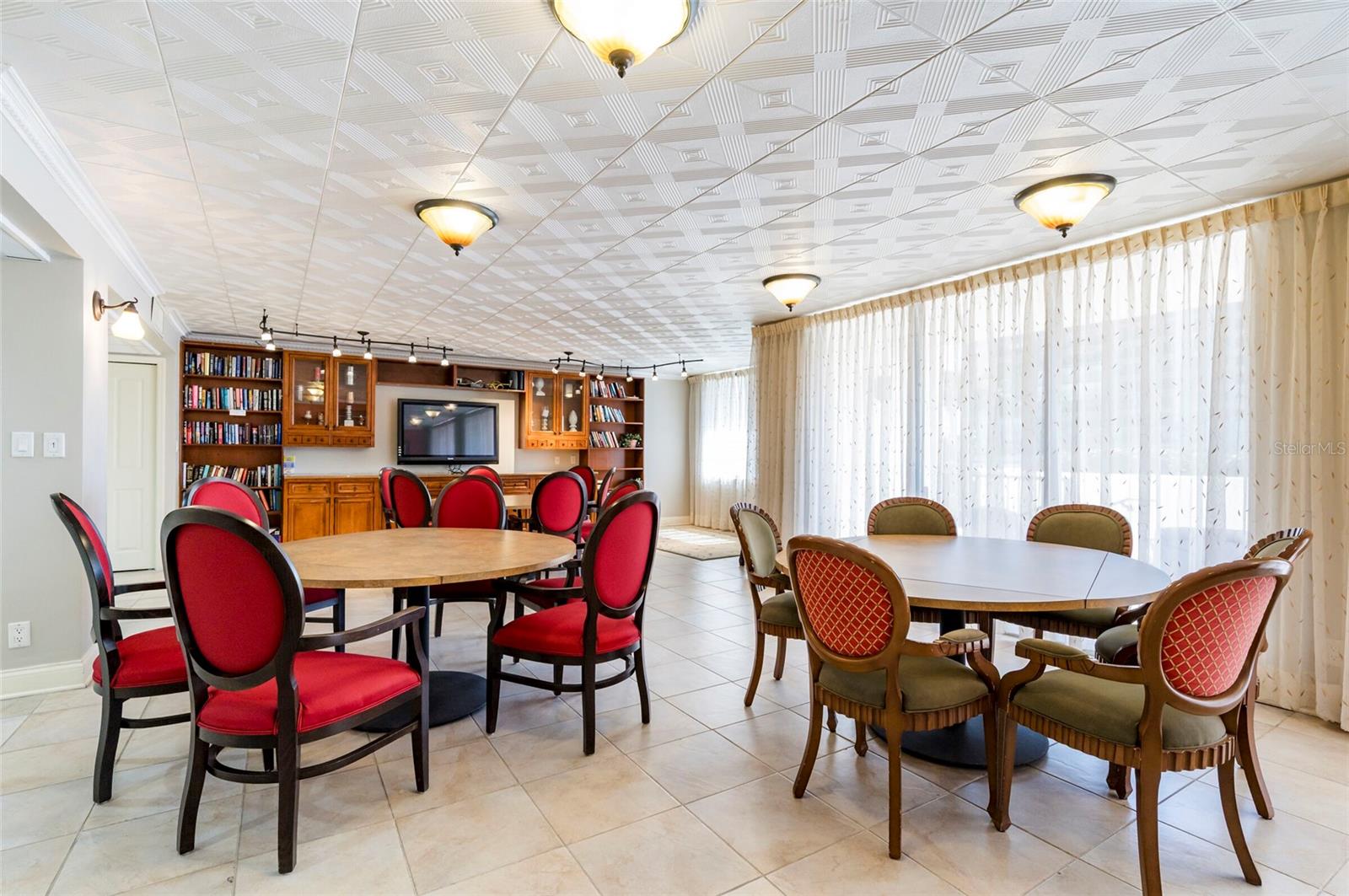 SAND KEY CONDO-SOUTH BEACH 1460 UNIT 511 - Residential