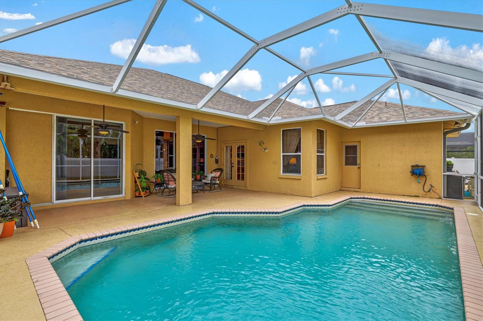 MEADOW WALK - Residential