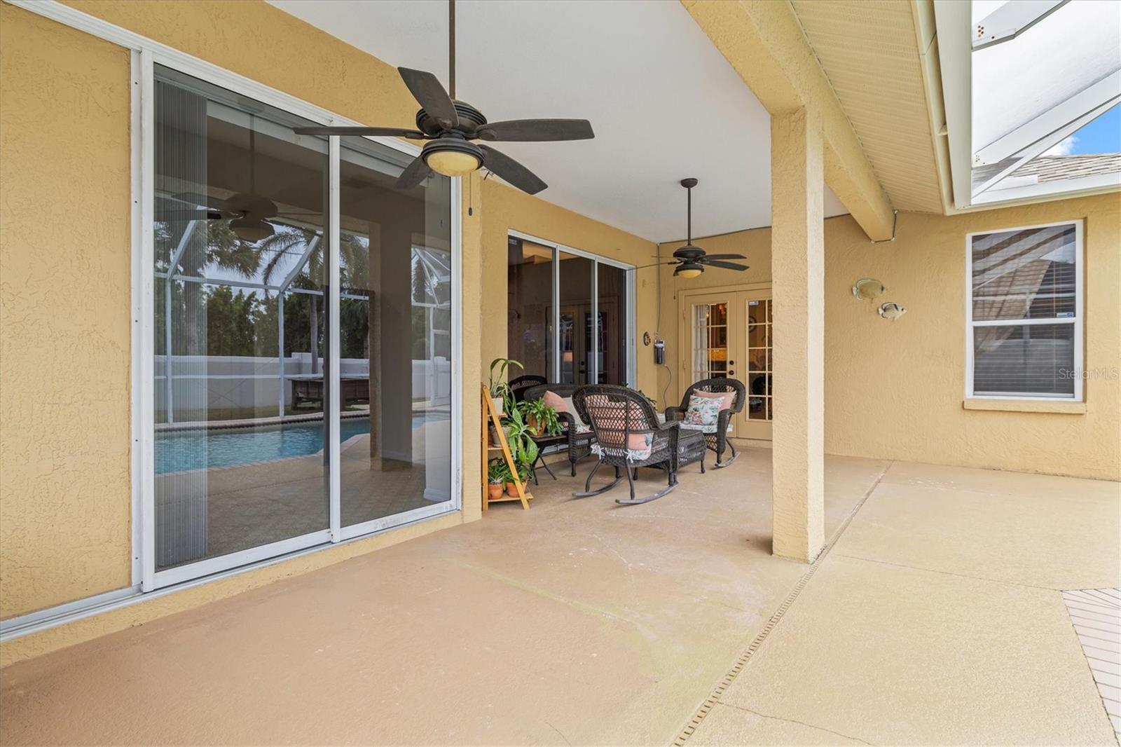 MEADOW WALK - Residential