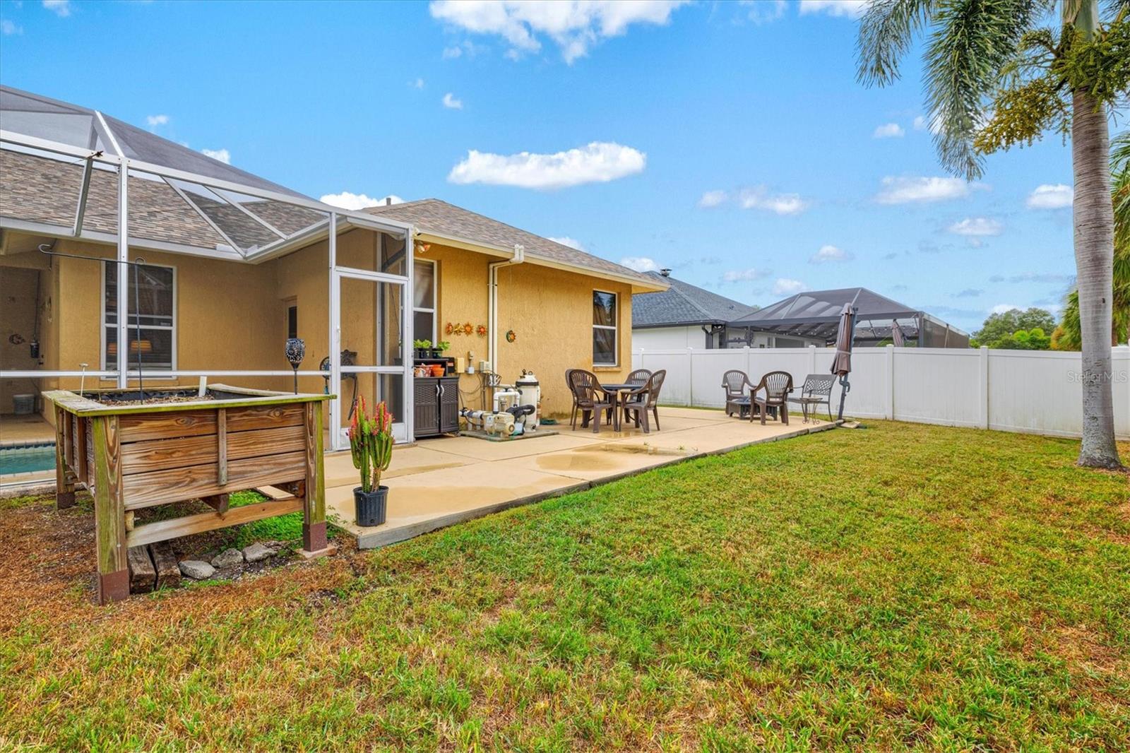 MEADOW WALK - Residential