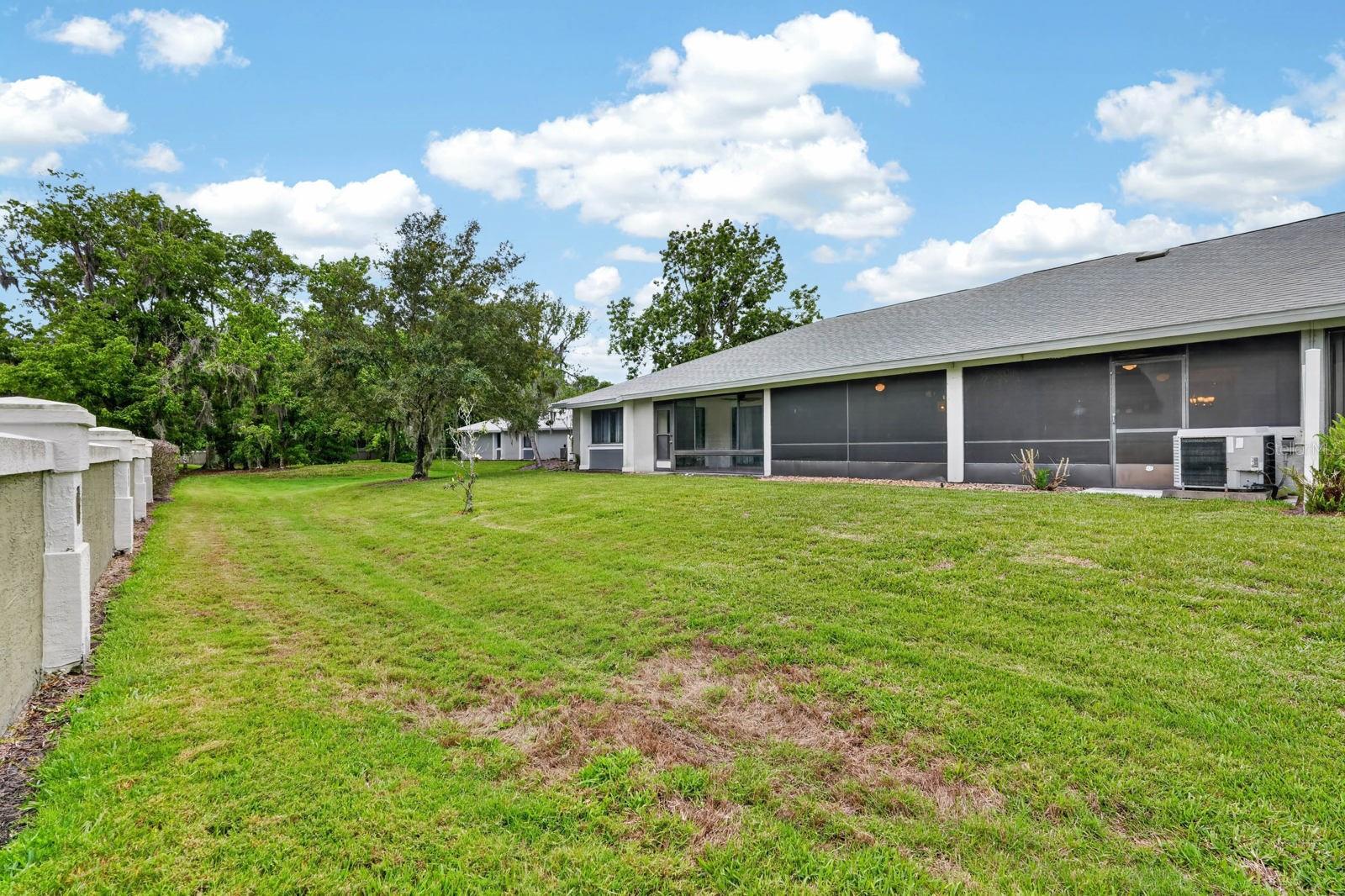 LAKE FOREST & LAKE FOREST NORTH - Residential