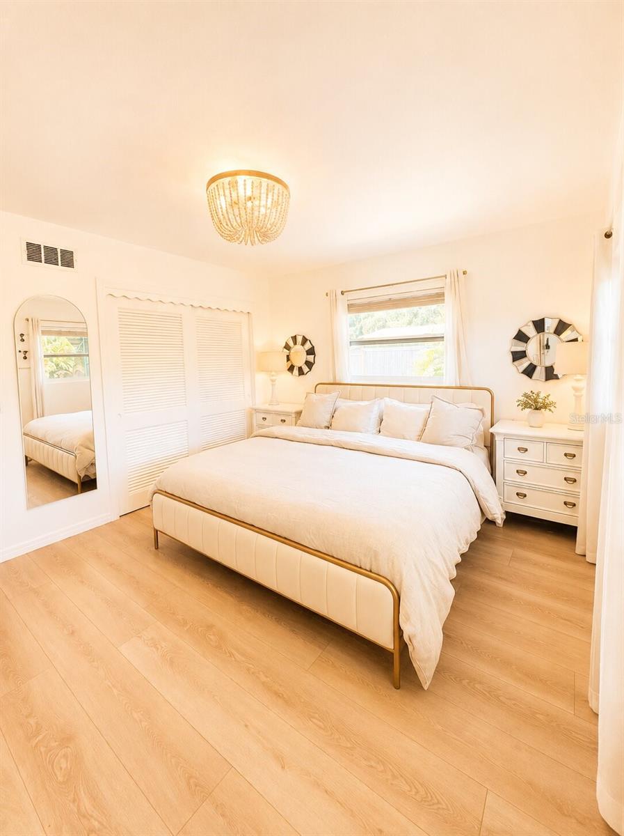 MEADOW CREEK - Residential