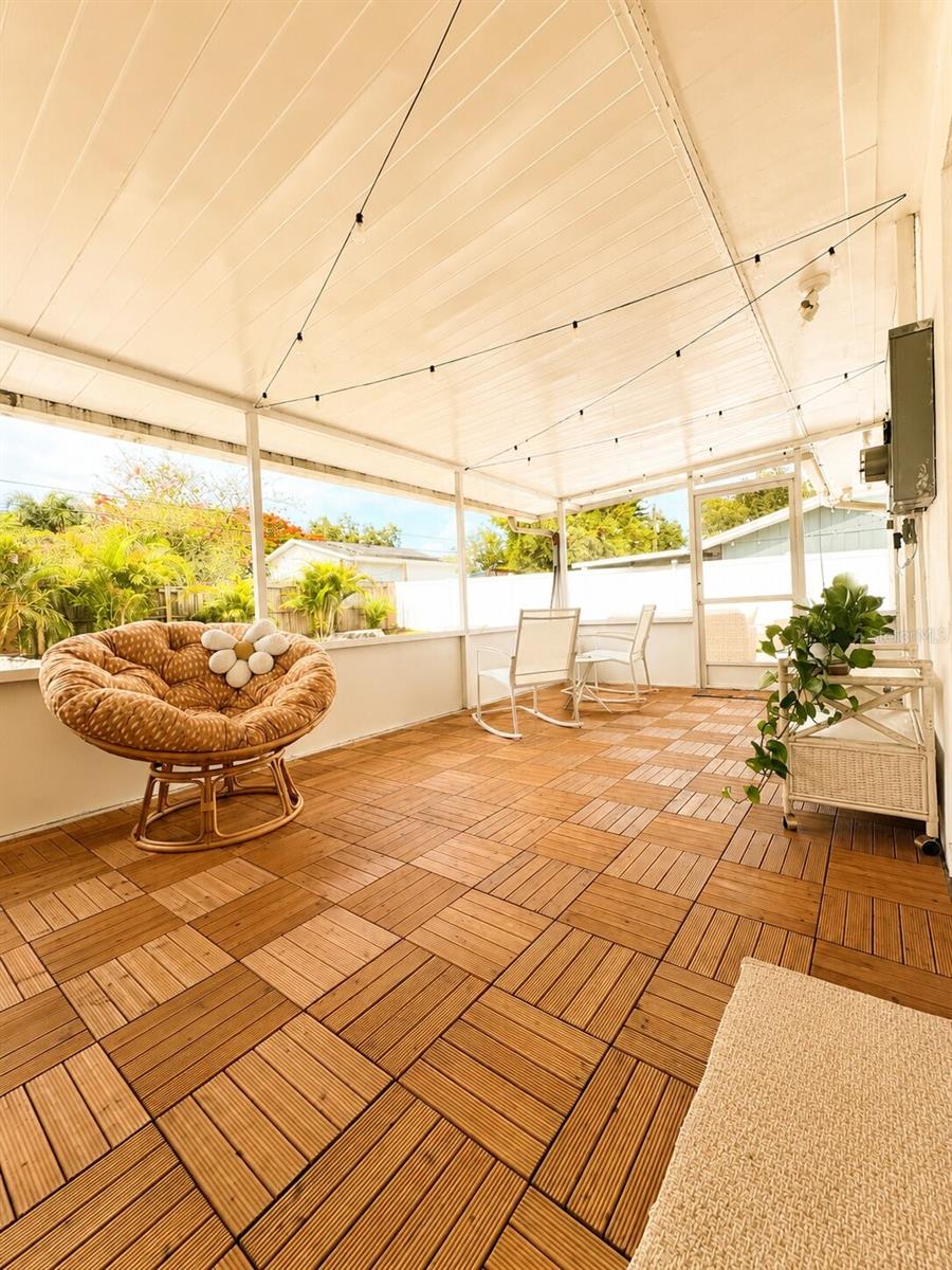 MEADOW CREEK - Residential