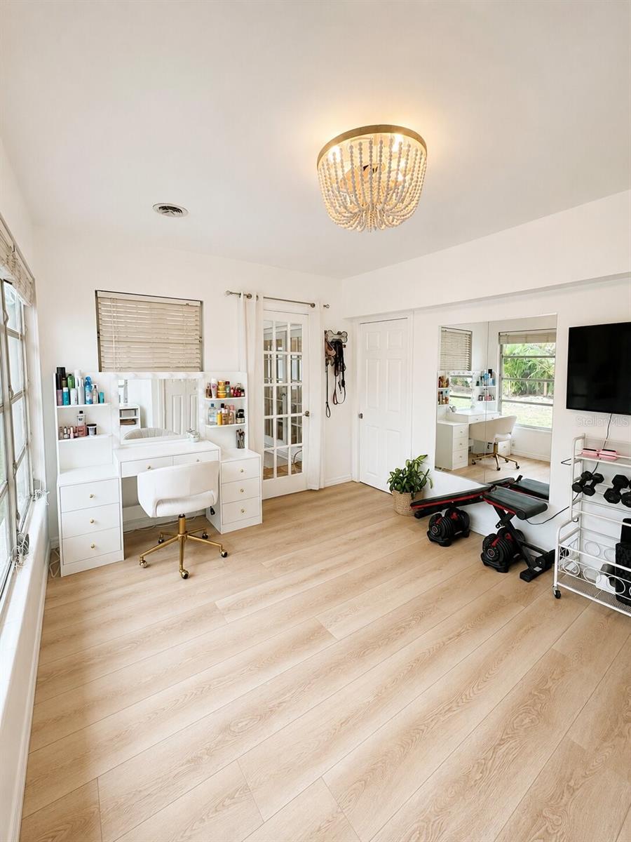 MEADOW CREEK - Residential