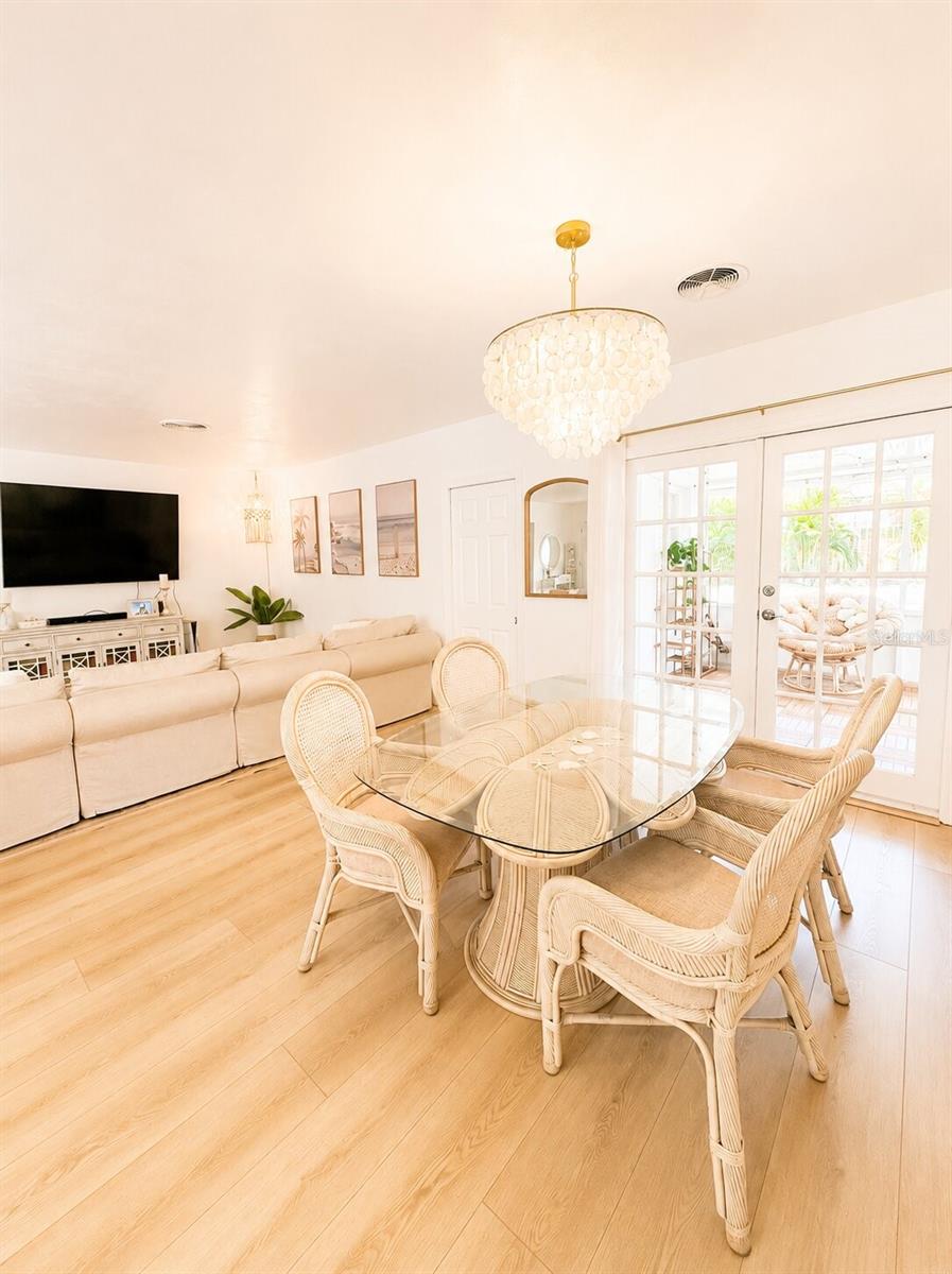 MEADOW CREEK - Residential