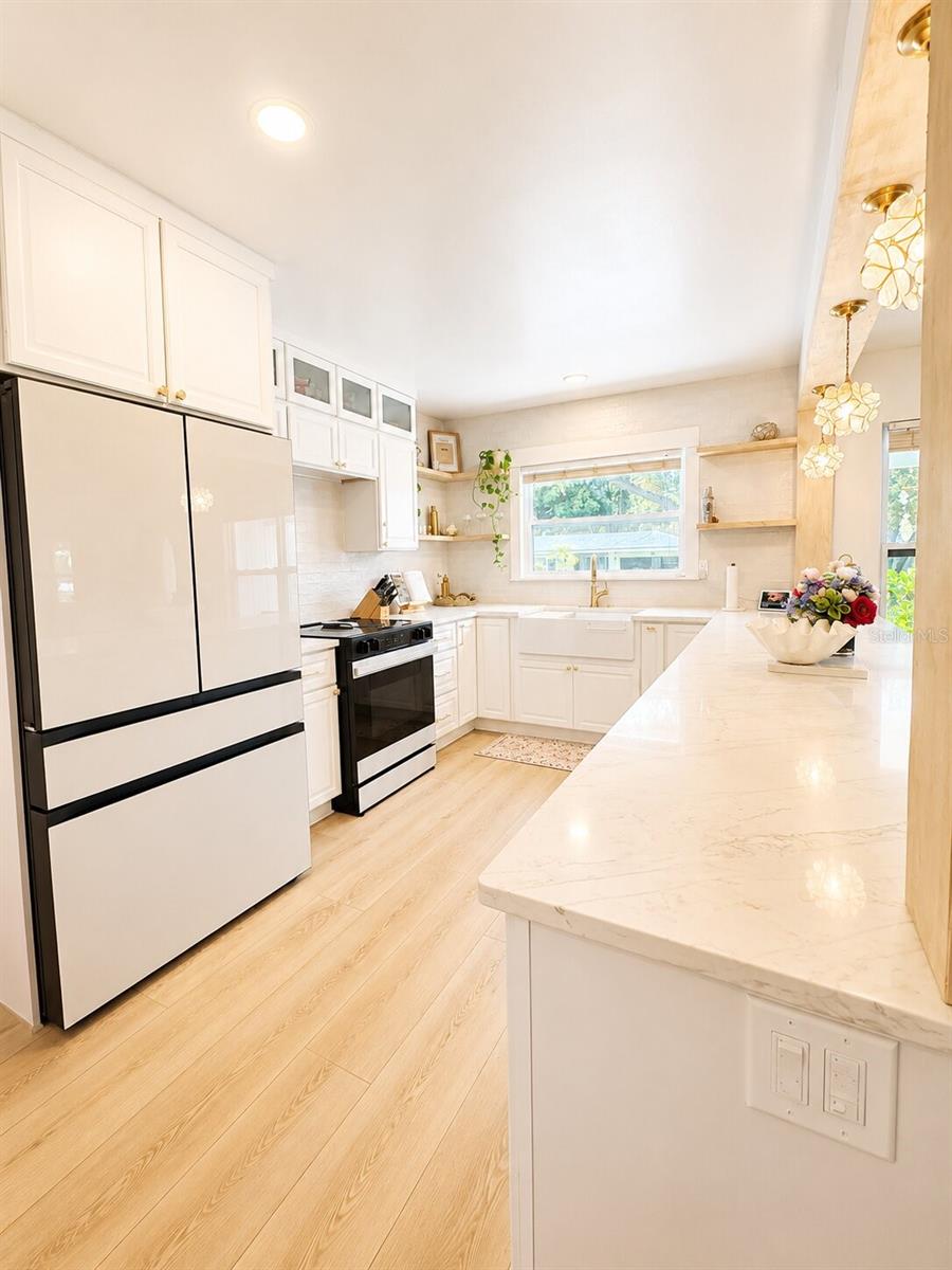 MEADOW CREEK - Residential