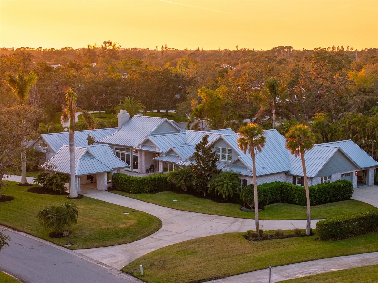 BENEVA OAKS - Residential