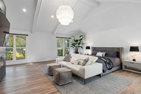 A home in SARASOTA