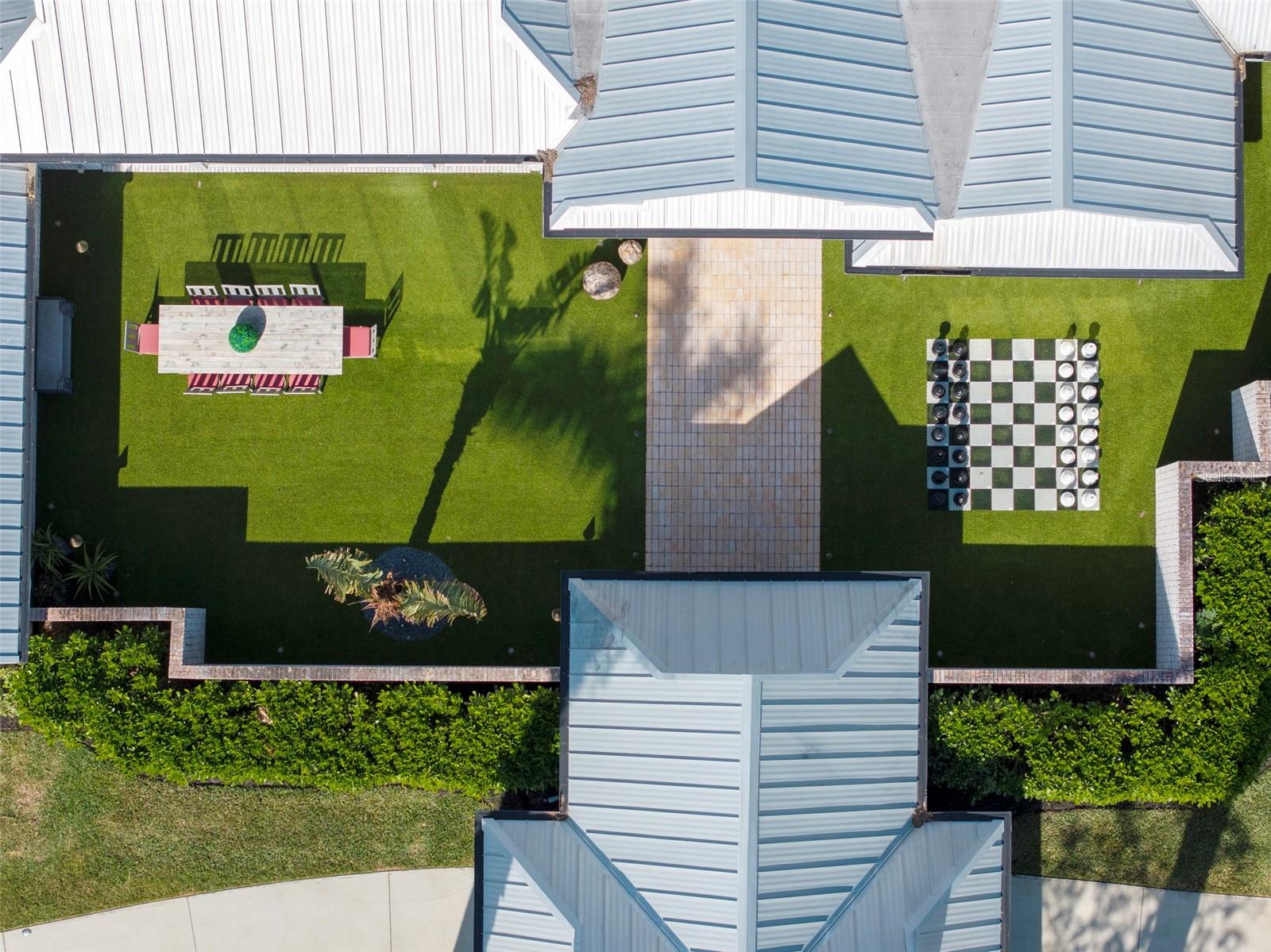 BENEVA OAKS - Residential