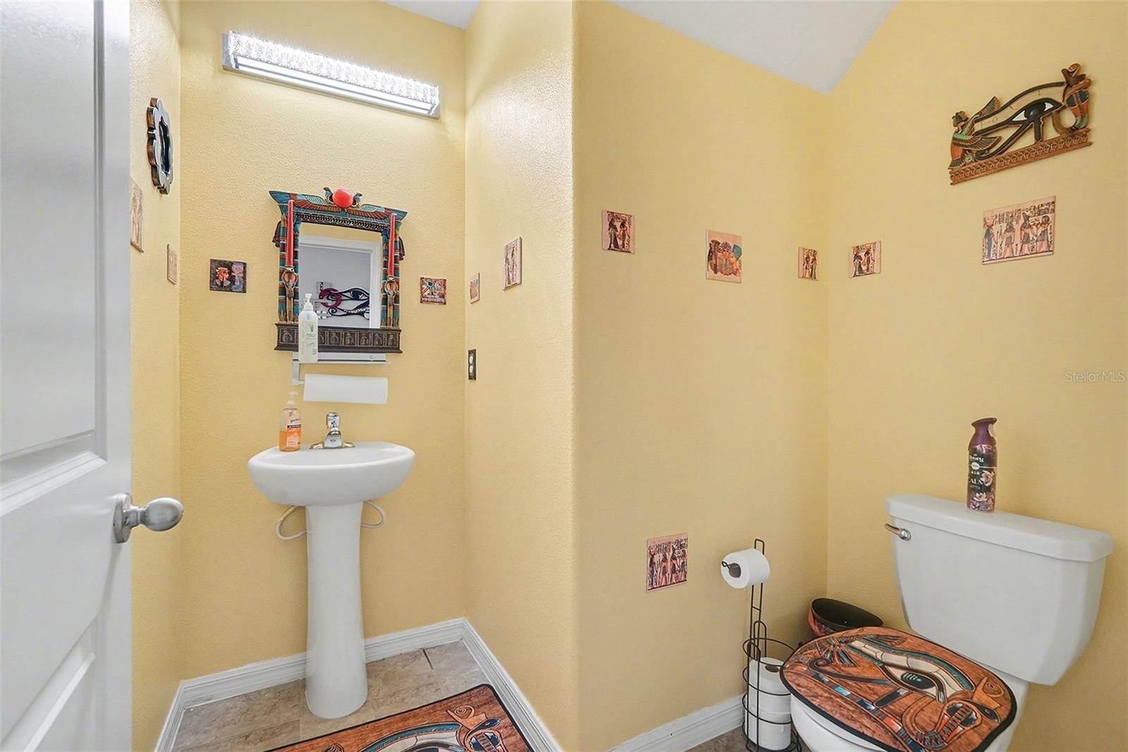 SUNSHINE VILLAGE PH 3A & - Residential