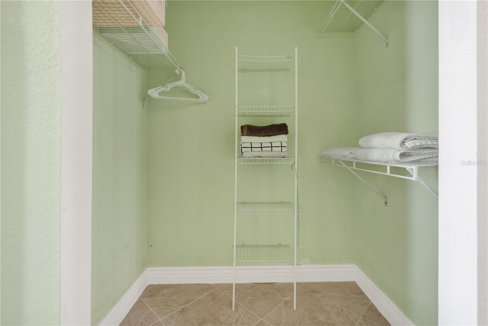 GRAND VENEZIA AT BAYWATCH CONDO - Residential