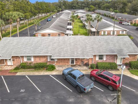 A home in DELAND