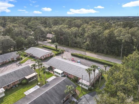 A home in DELAND