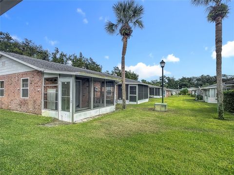 A home in DELAND