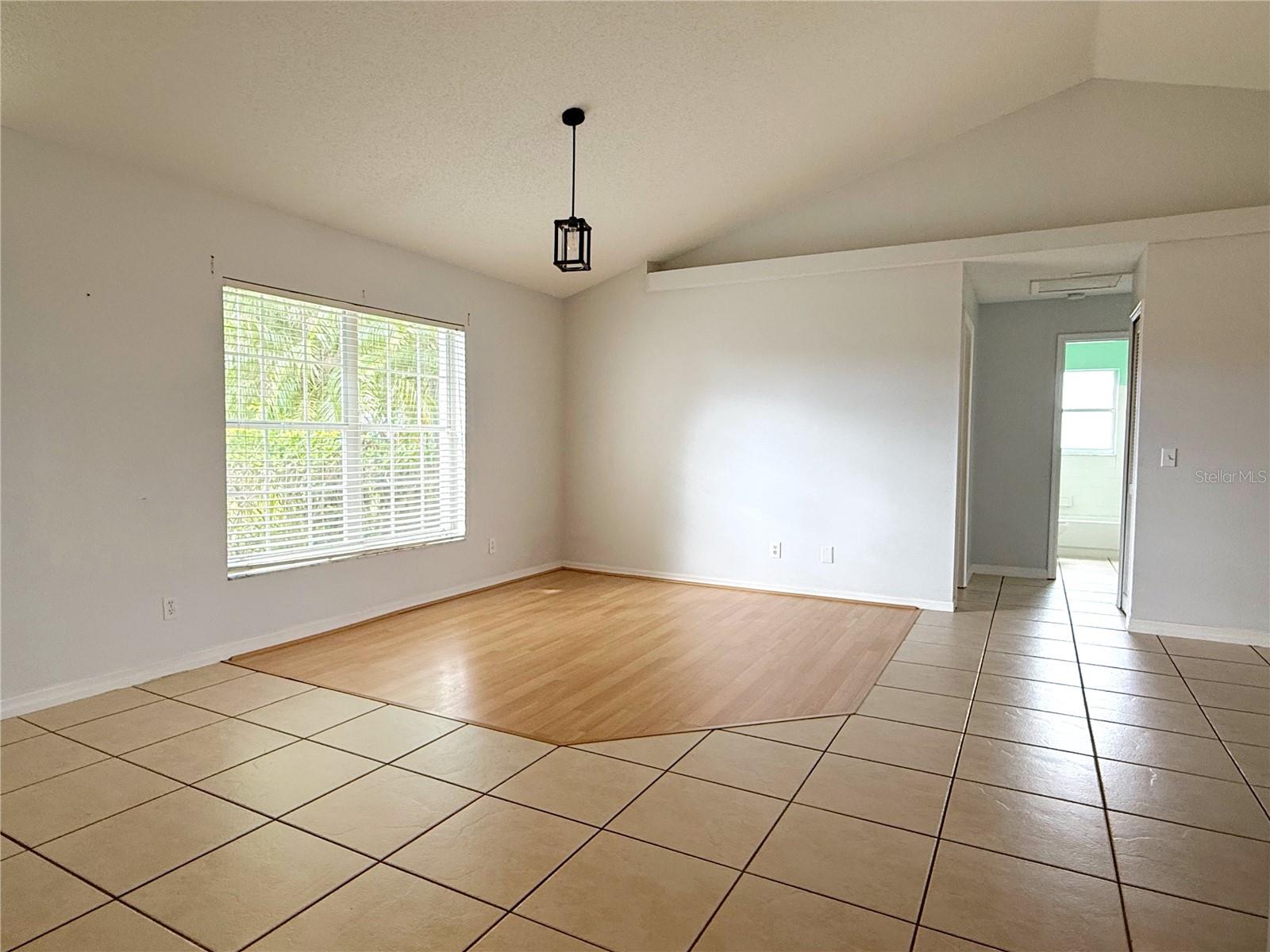 132 ROBBINS REST CIRCLE