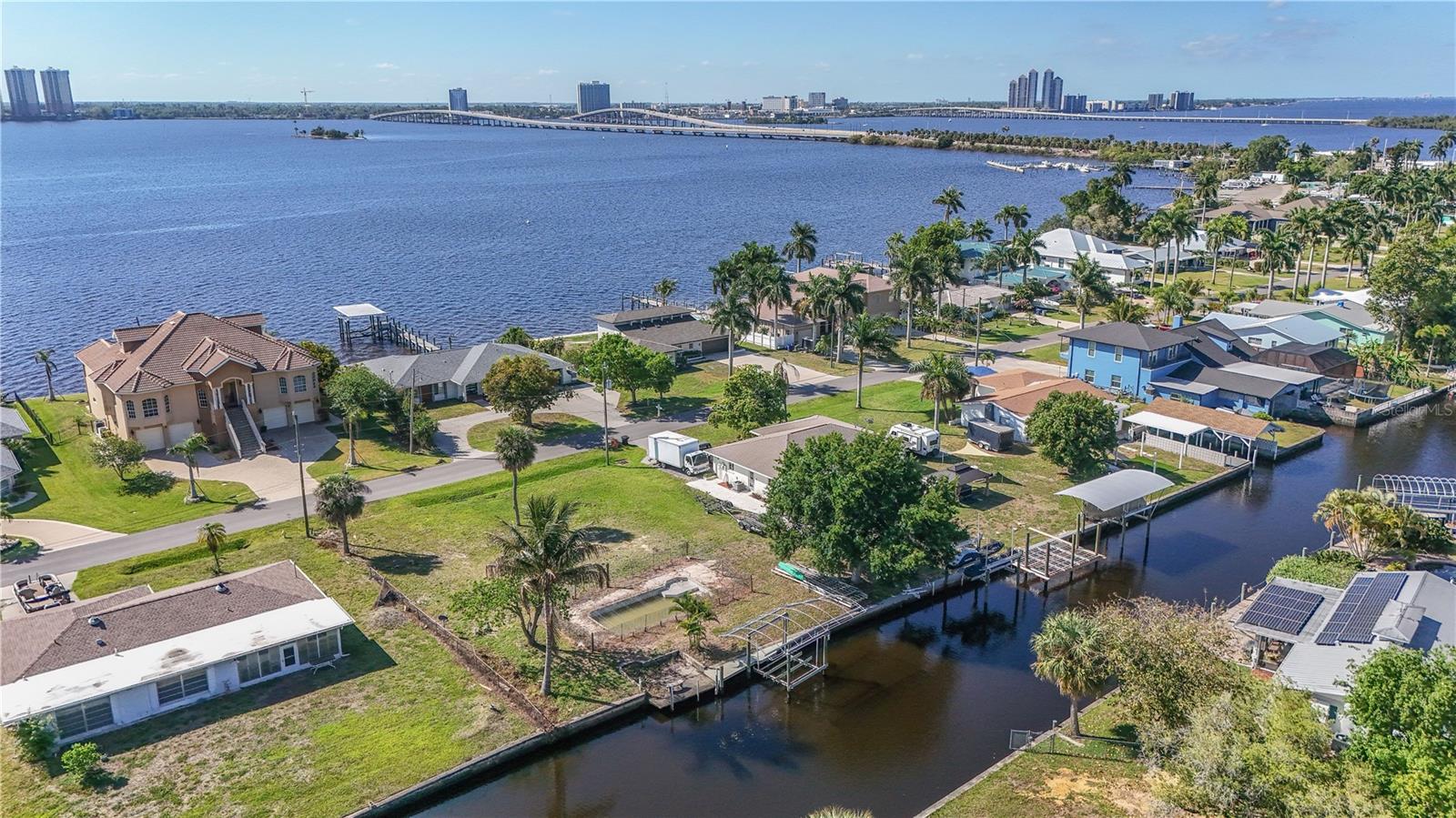 HARBOR ESTATES FIRST ADD - Land