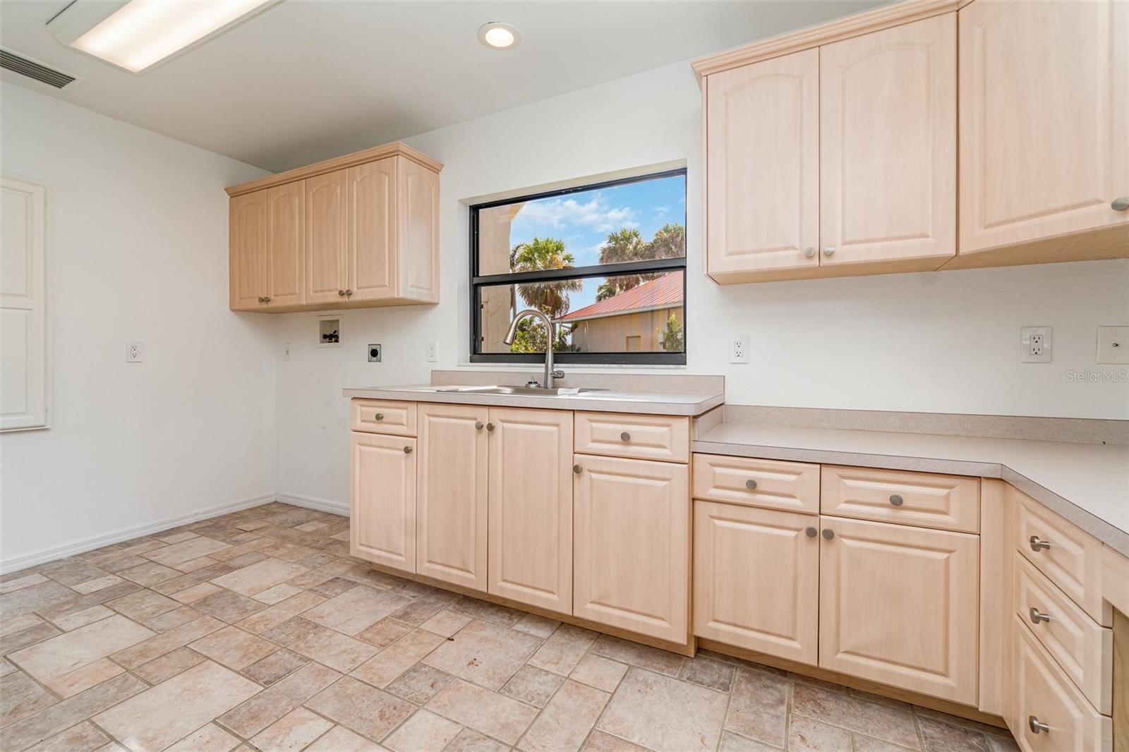 PUNTA GORDA ISLES SEC 9B - Residential