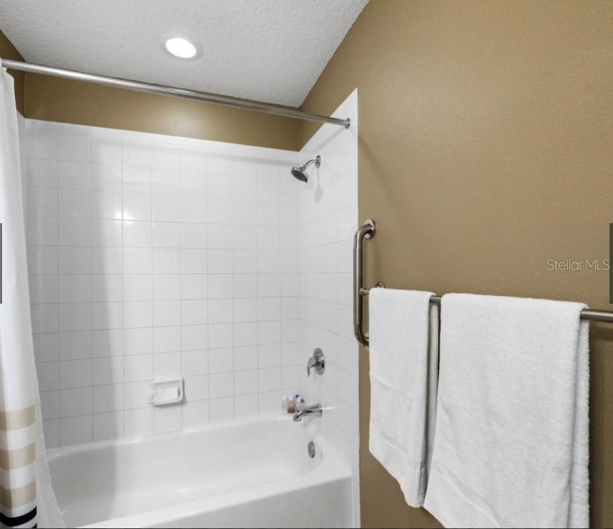 MADEIRA BAY RESORT II CONDO - Residential