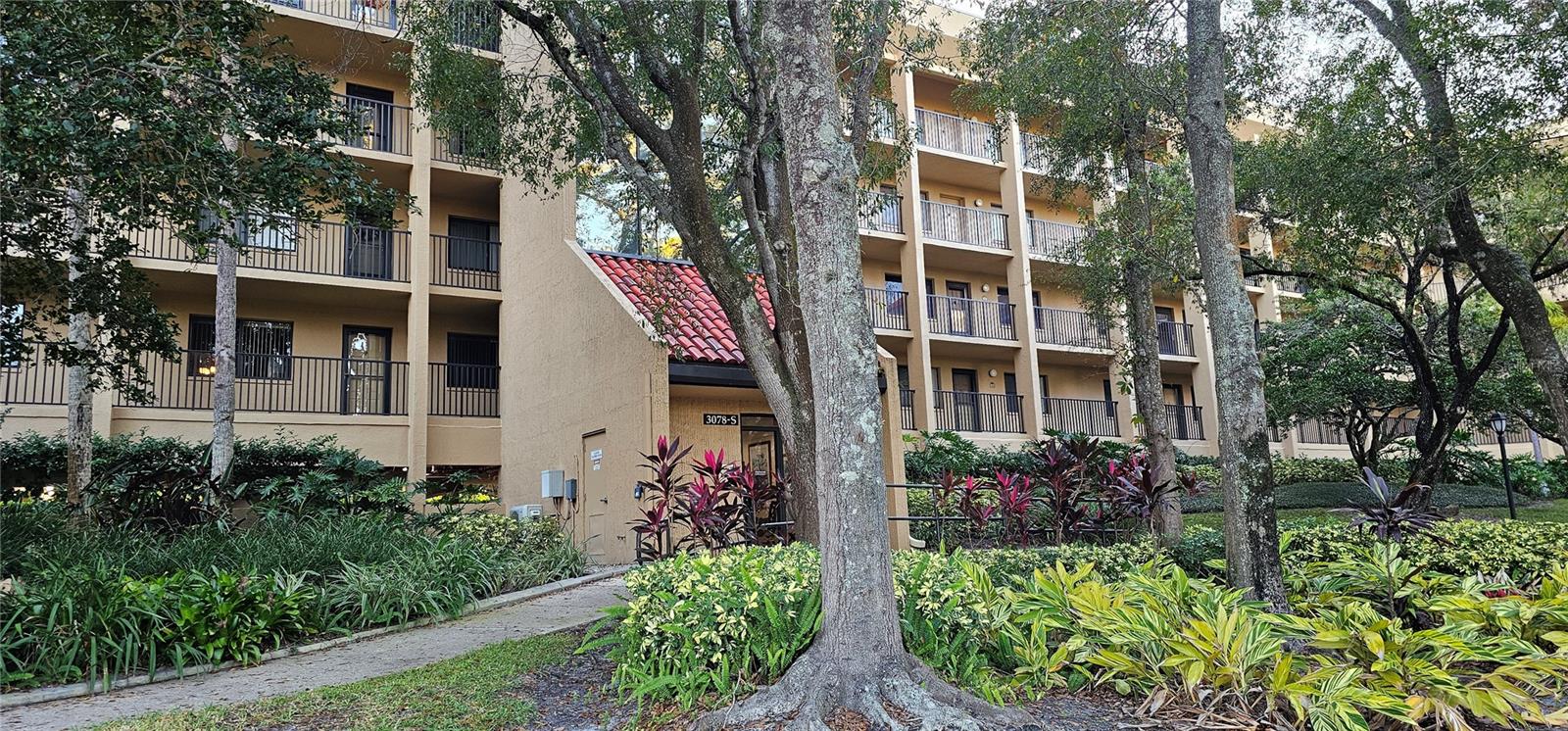 IMPERIAL PINES CONDO - Residential