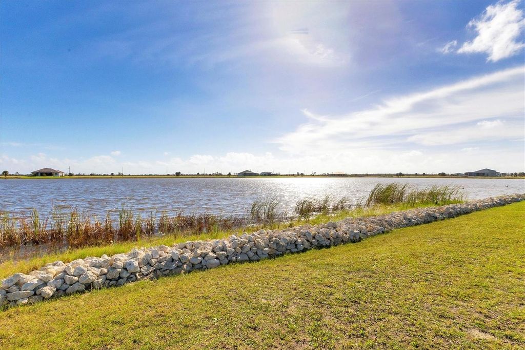 Photo of 18 Yellowhammer Drive, Placida, FL 33946 (MLS # D6138970)