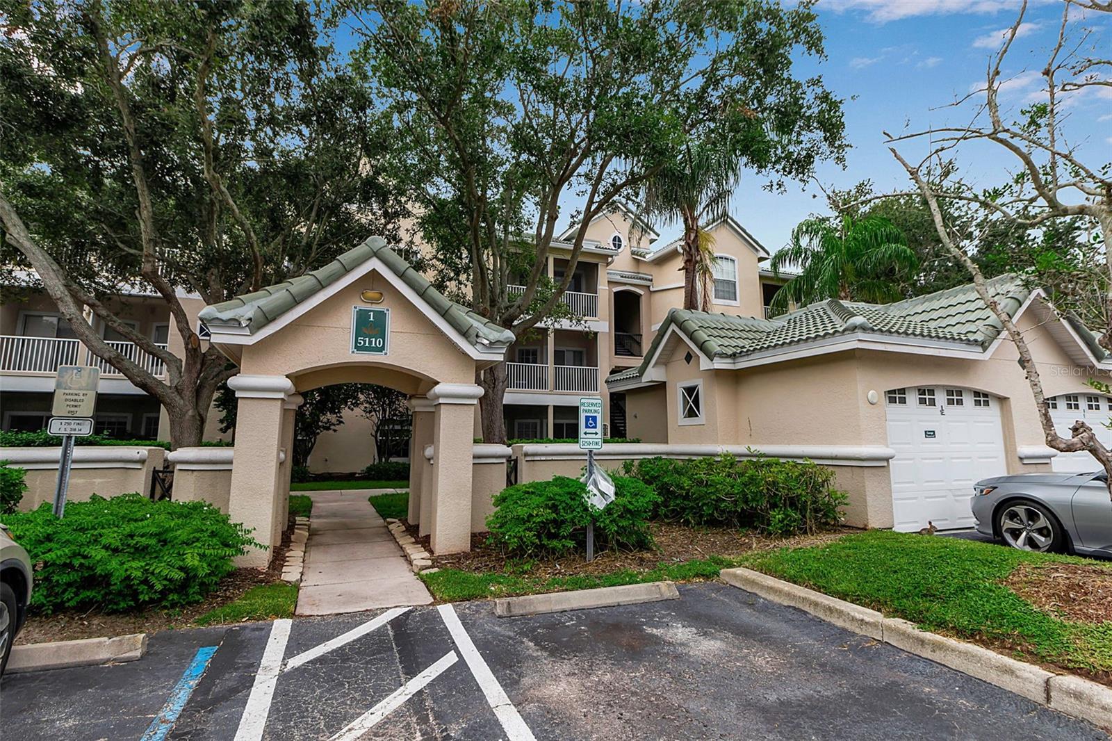 SERENADE ON PALMER RANCH - Residential