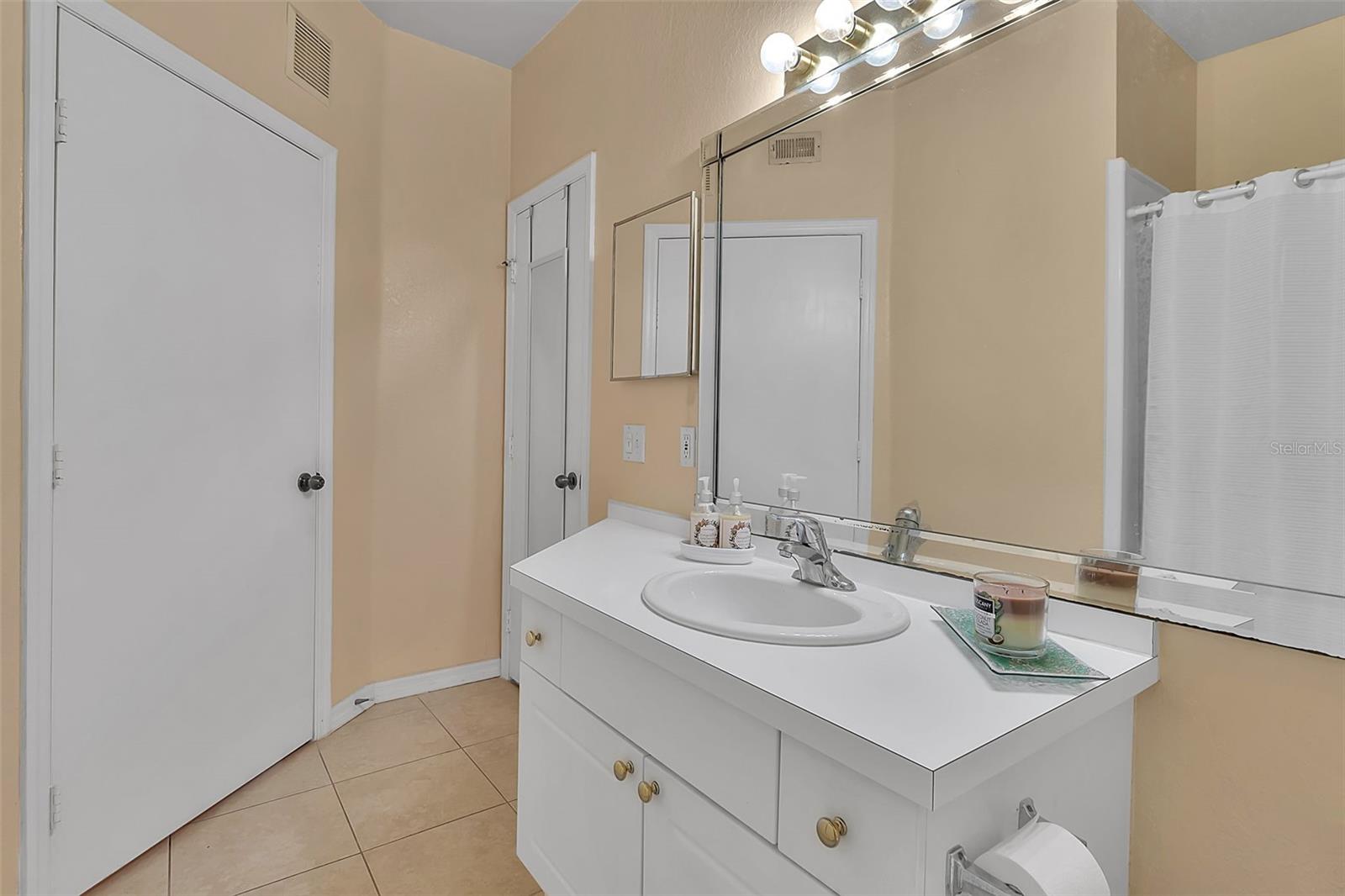 SERENADE ON PALMER RANCH - Residential