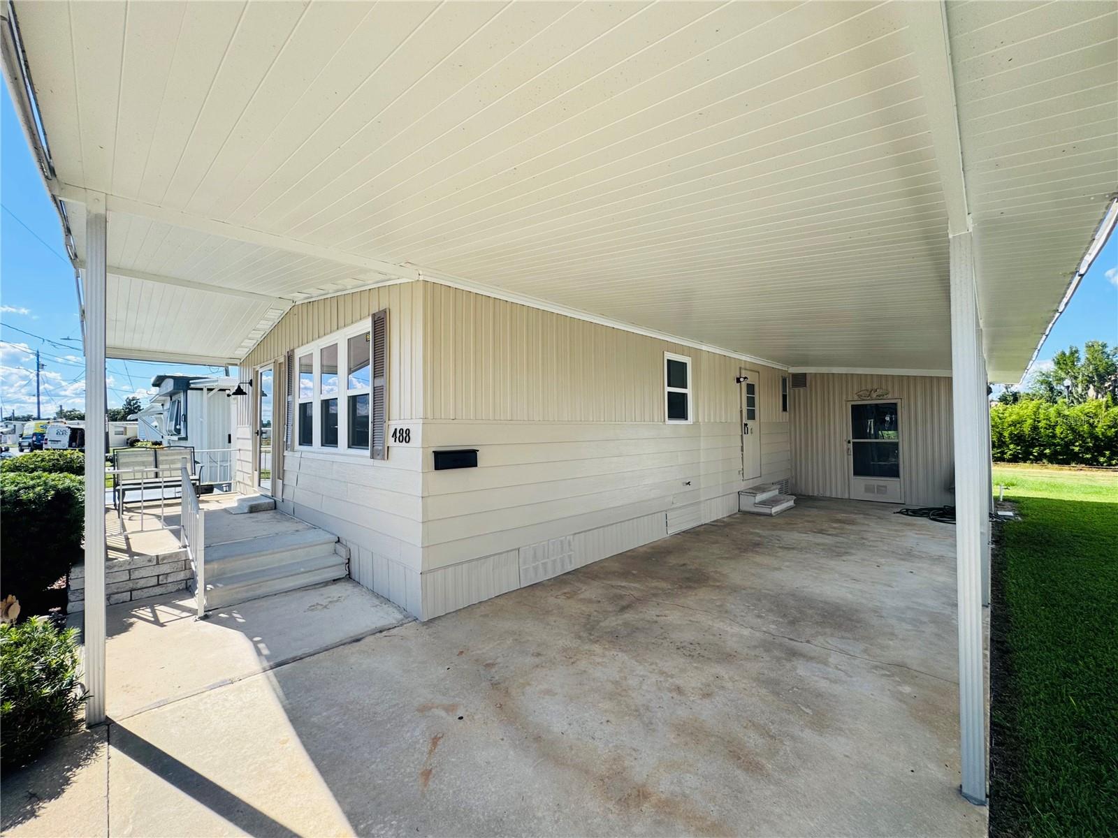 488 MARINA LANE