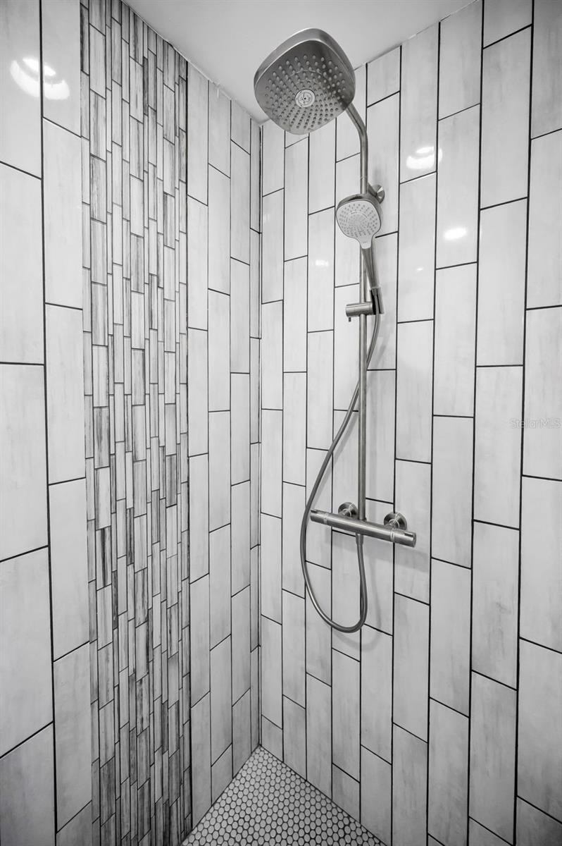 BAY POINT ESTATES 2ND ADD - Residential Lease