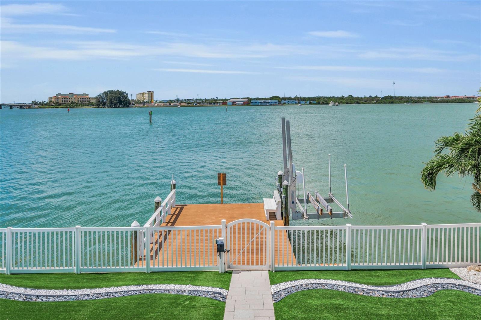 BAY POINT ESTATES 2ND ADD - Residential Lease