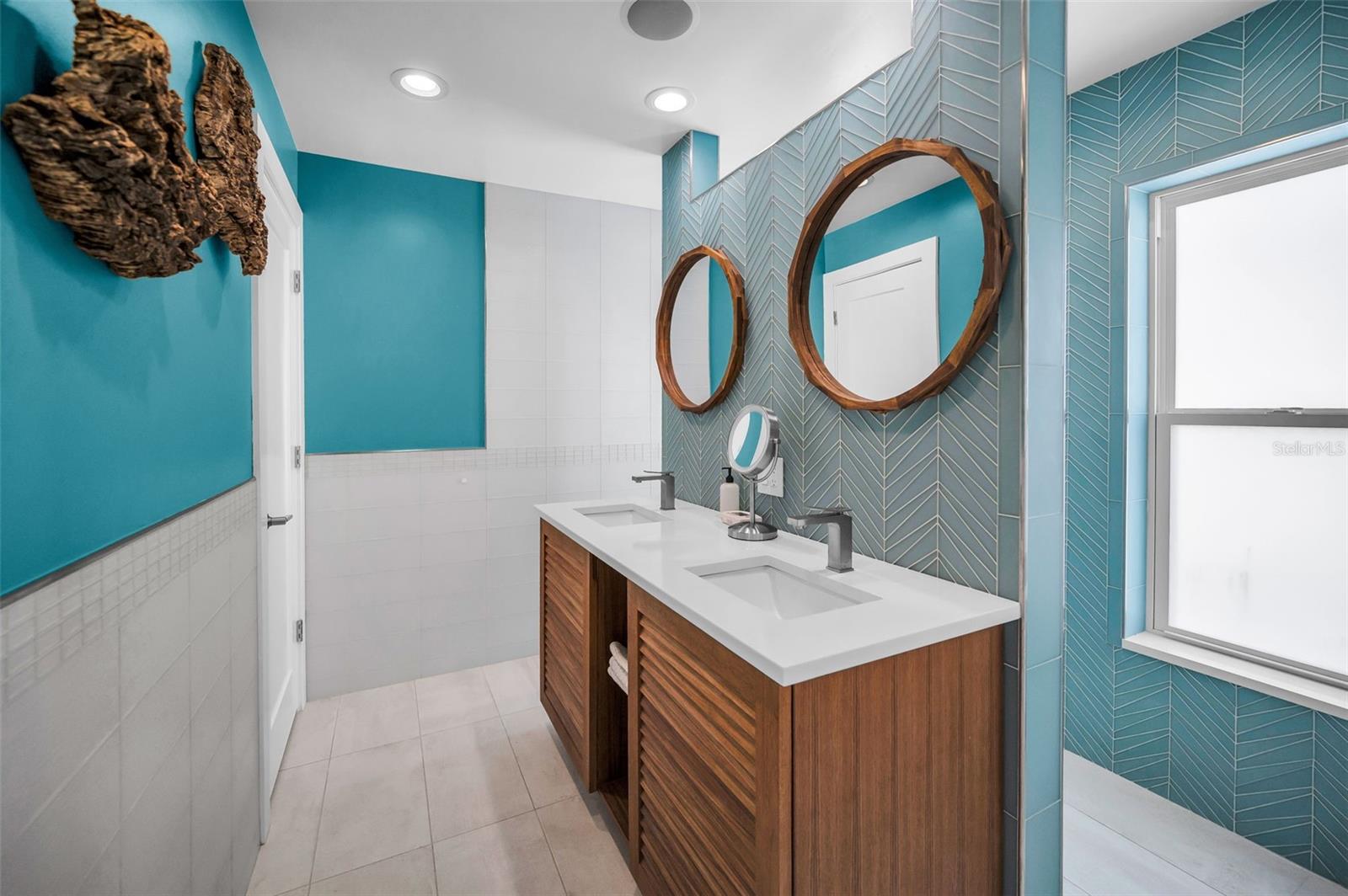 BAY POINT ESTATES 2ND ADD - Residential Lease