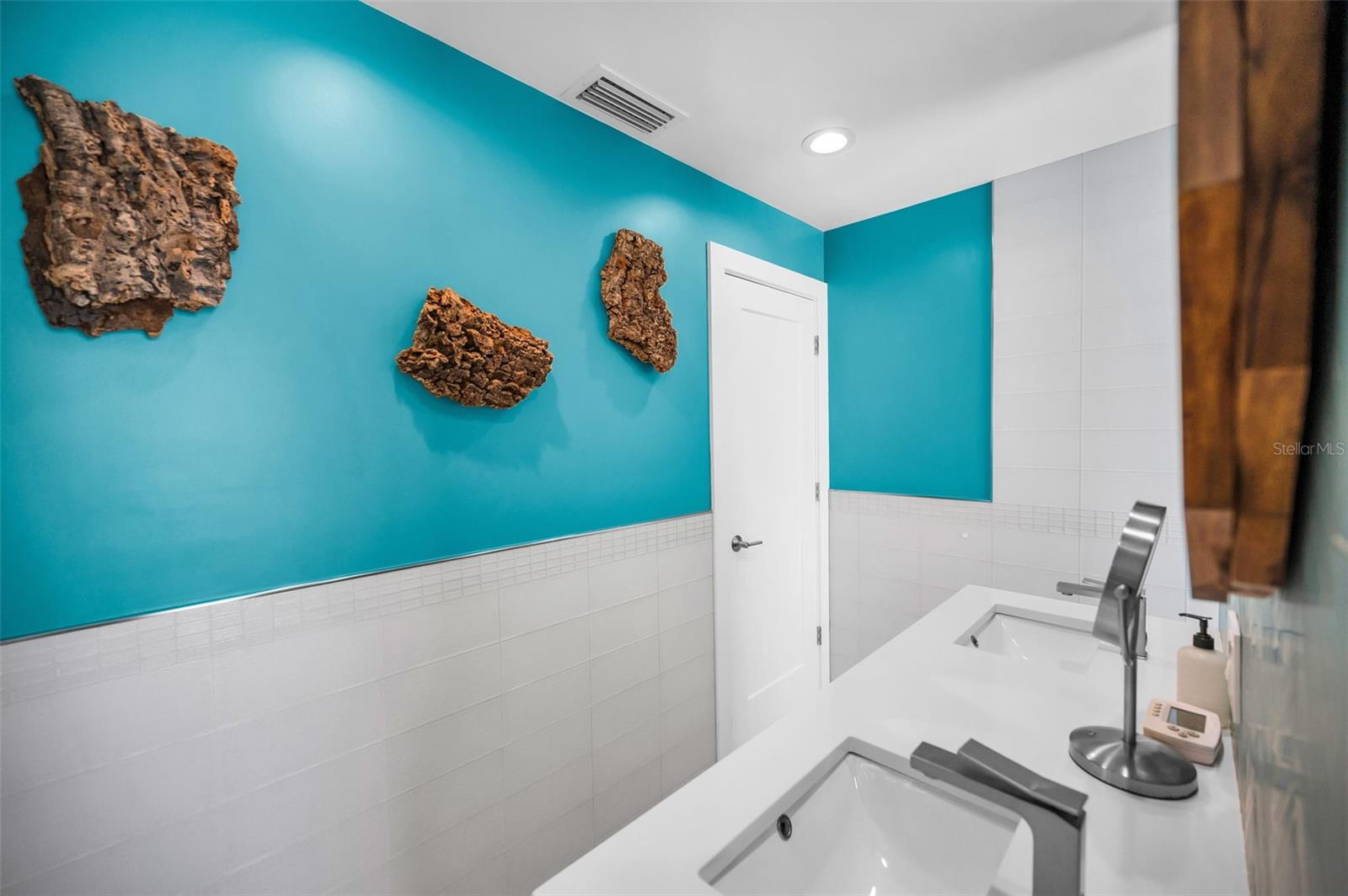 BAY POINT ESTATES 2ND ADD - Residential Lease