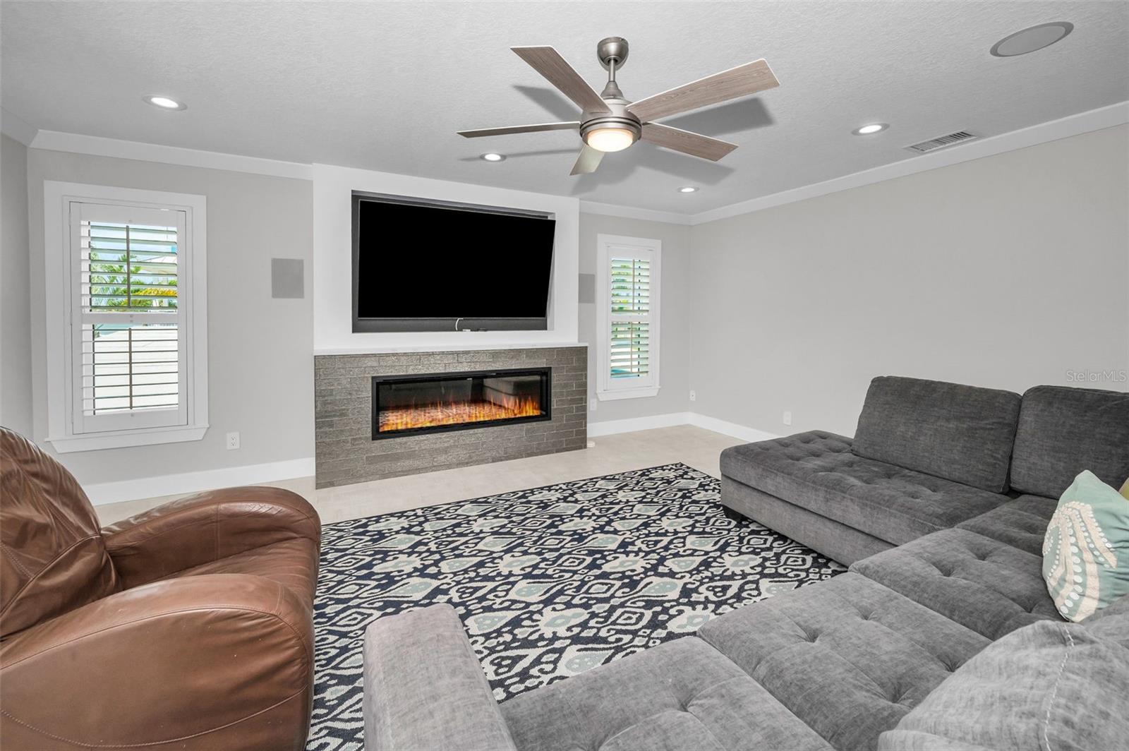 BAY POINT ESTATES 2ND ADD - Residential Lease