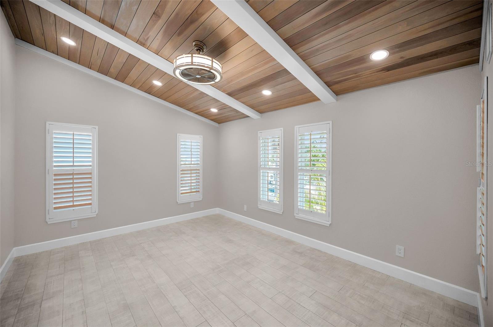 BAY POINT ESTATES 2ND ADD - Residential Lease