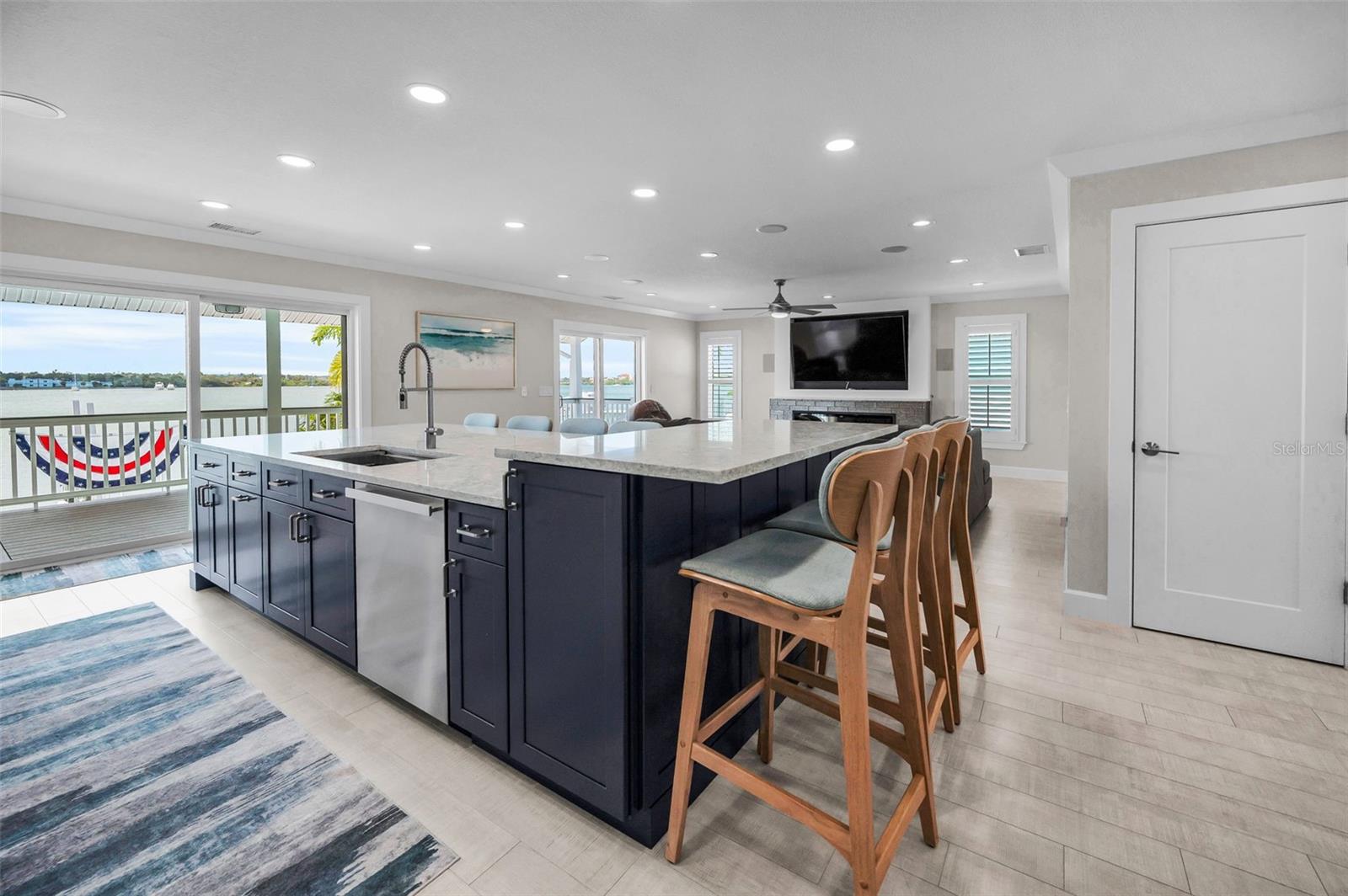 BAY POINT ESTATES 2ND ADD - Residential Lease