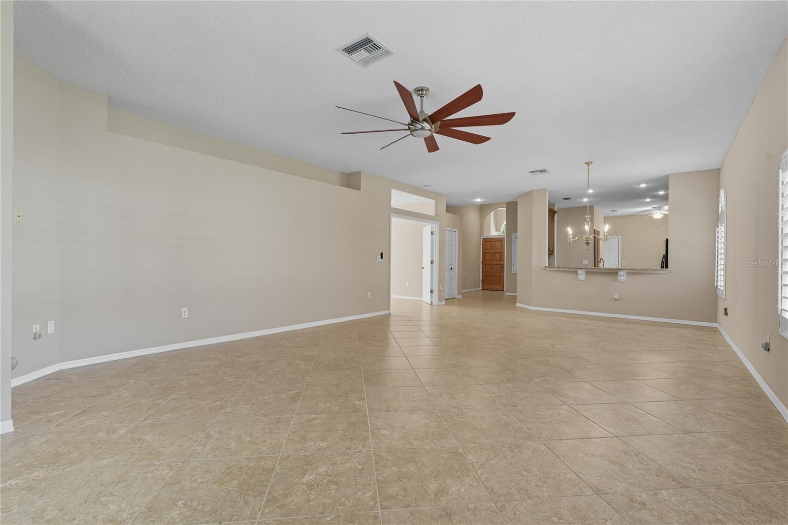 CRESCENT OAKS COUNTRY CLUB COVENTRY PH 4 - Residential