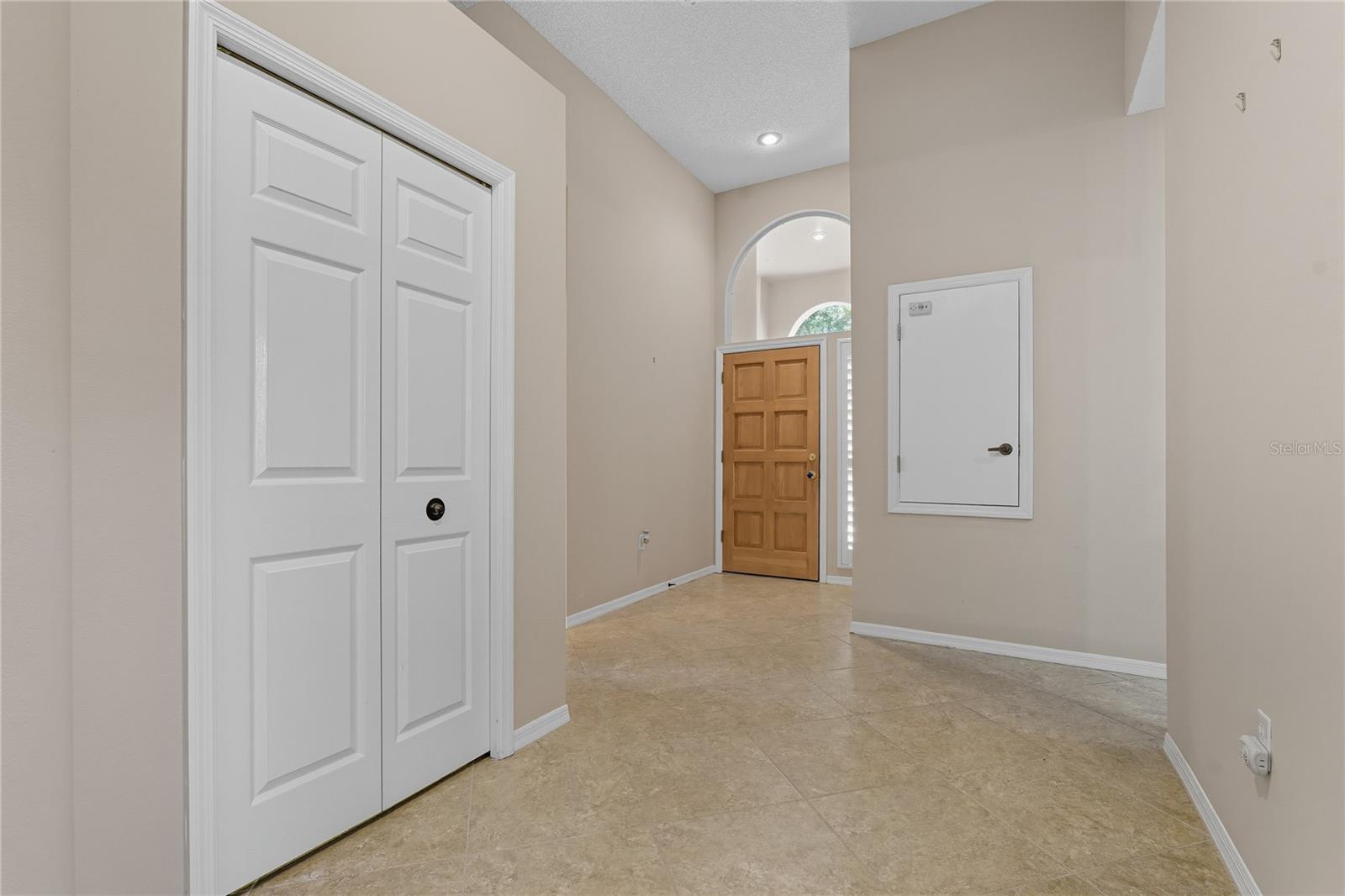 CRESCENT OAKS COUNTRY CLUB COVENTRY PH 4 - Residential