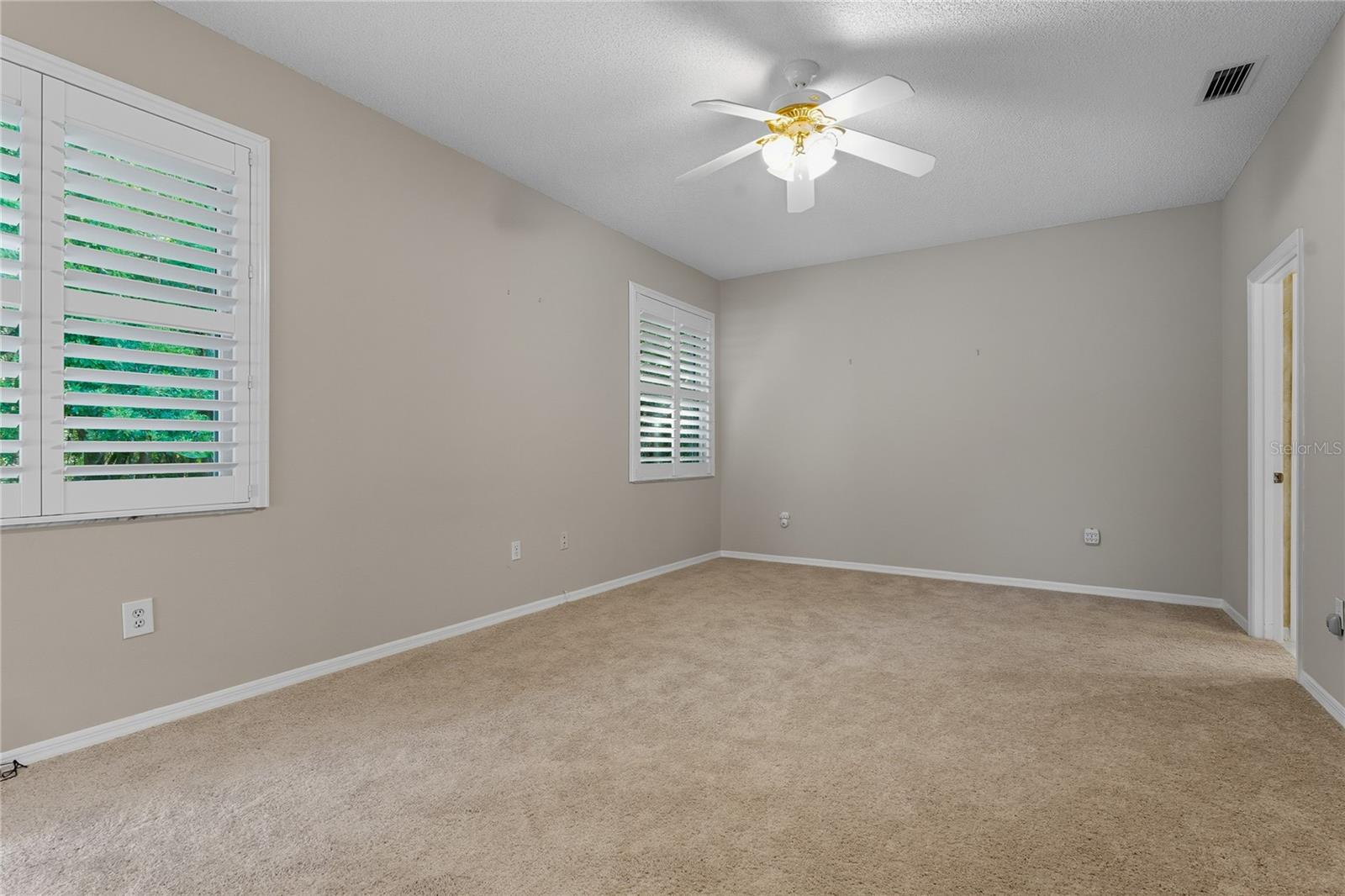 CRESCENT OAKS COUNTRY CLUB COVENTRY PH 4 - Residential
