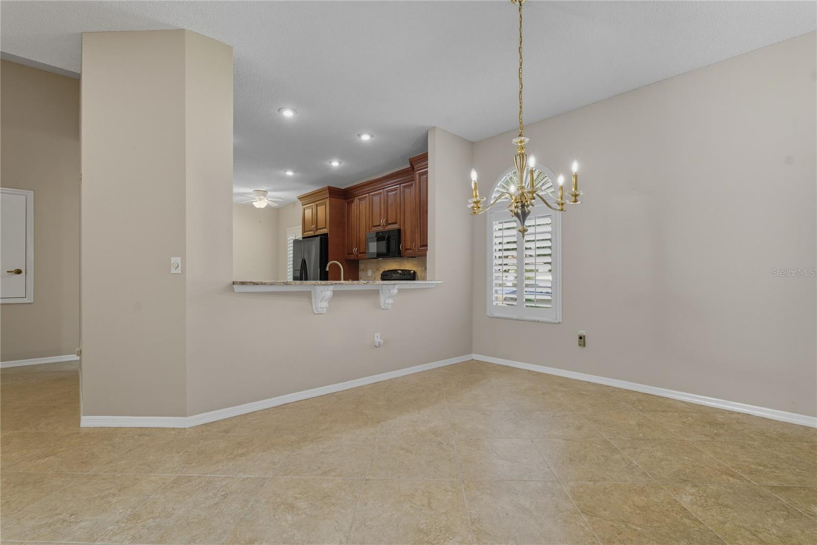 CRESCENT OAKS COUNTRY CLUB COVENTRY PH 4 - Residential