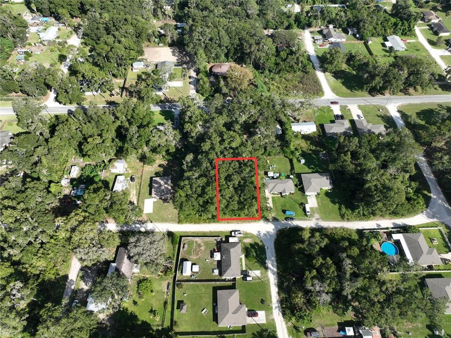 Residential Vacant lot for sale in Belleview Heights Ocala, great location close to paved roads. This 0.22-acre lot is in a nice community with new homes going up. Just a short drive from Belleview and close to schools, stores, medical offices, and more. No HOA and no time limit to build.