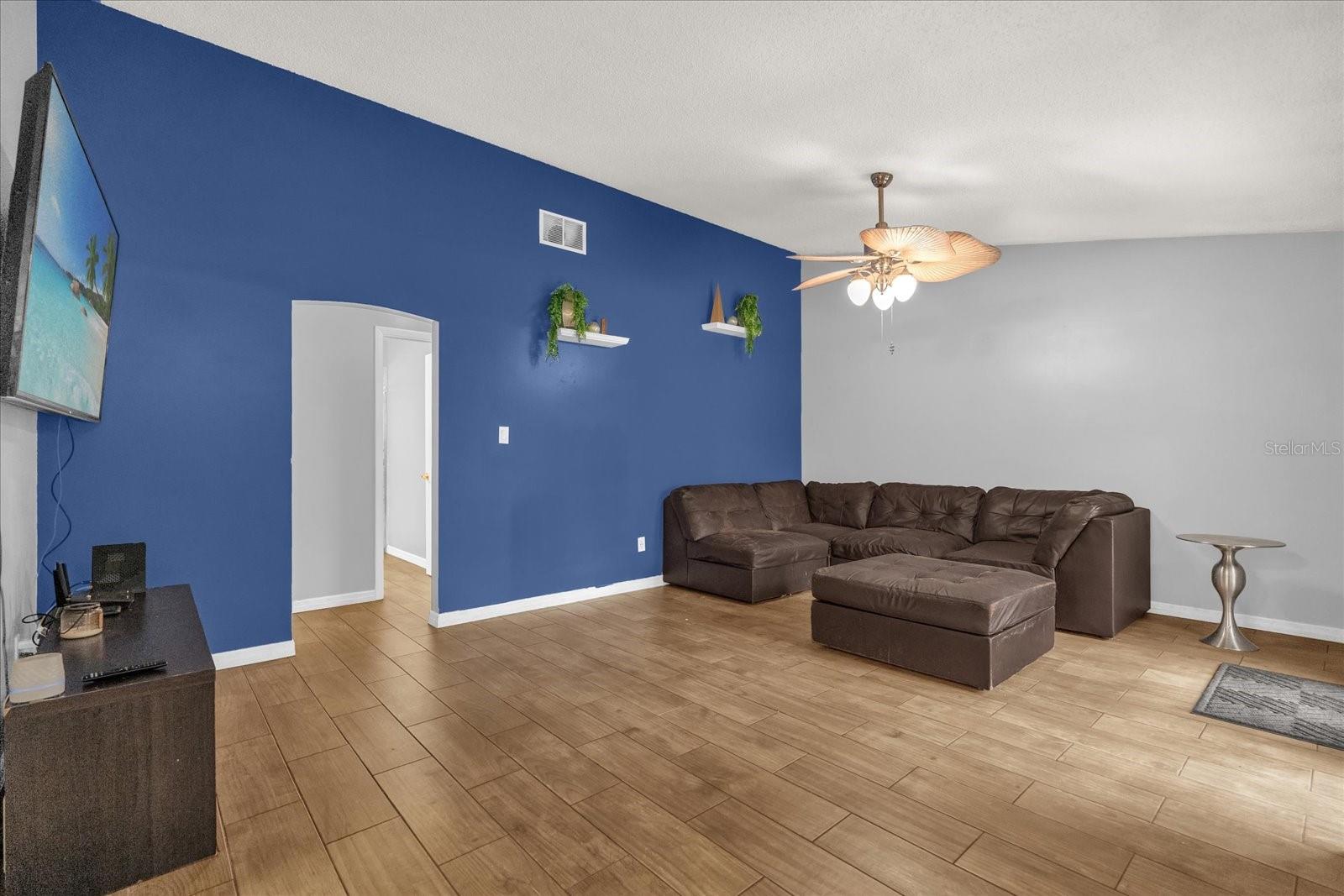 2831 CAMOMILE DRIVE