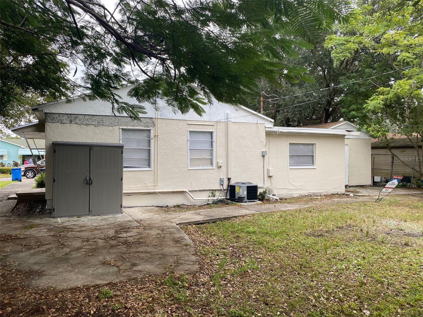 PALLANZA PARK ADD - Residential Lease