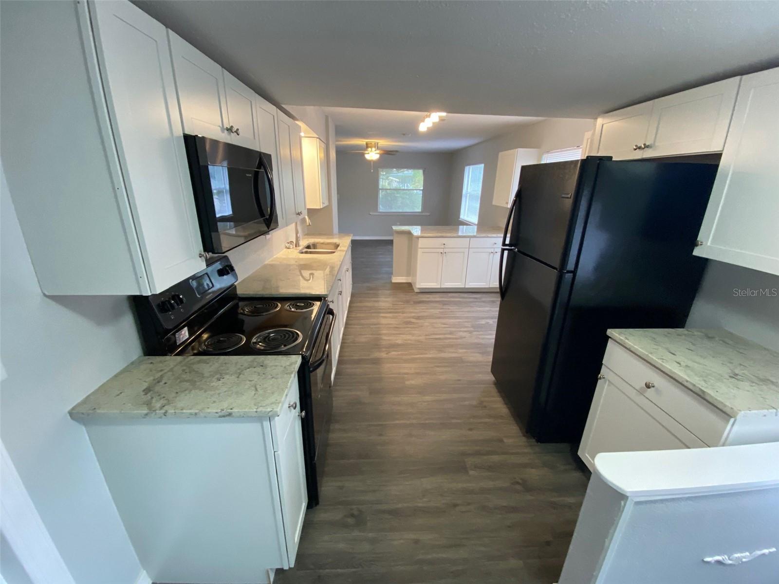 PALLANZA PARK ADD - Residential Lease