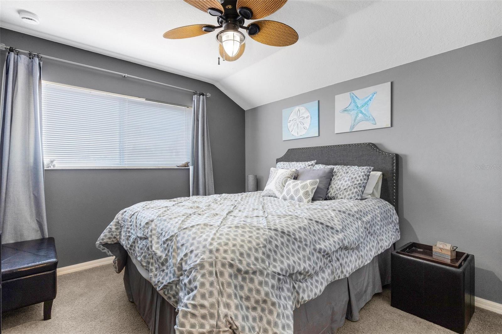 LAKESIDE PRESERVE - Residential