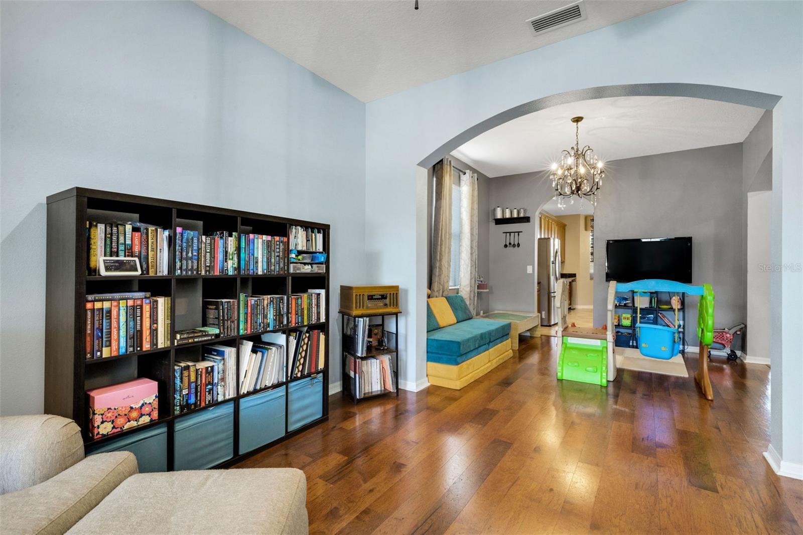 LAKESIDE PRESERVE - Residential