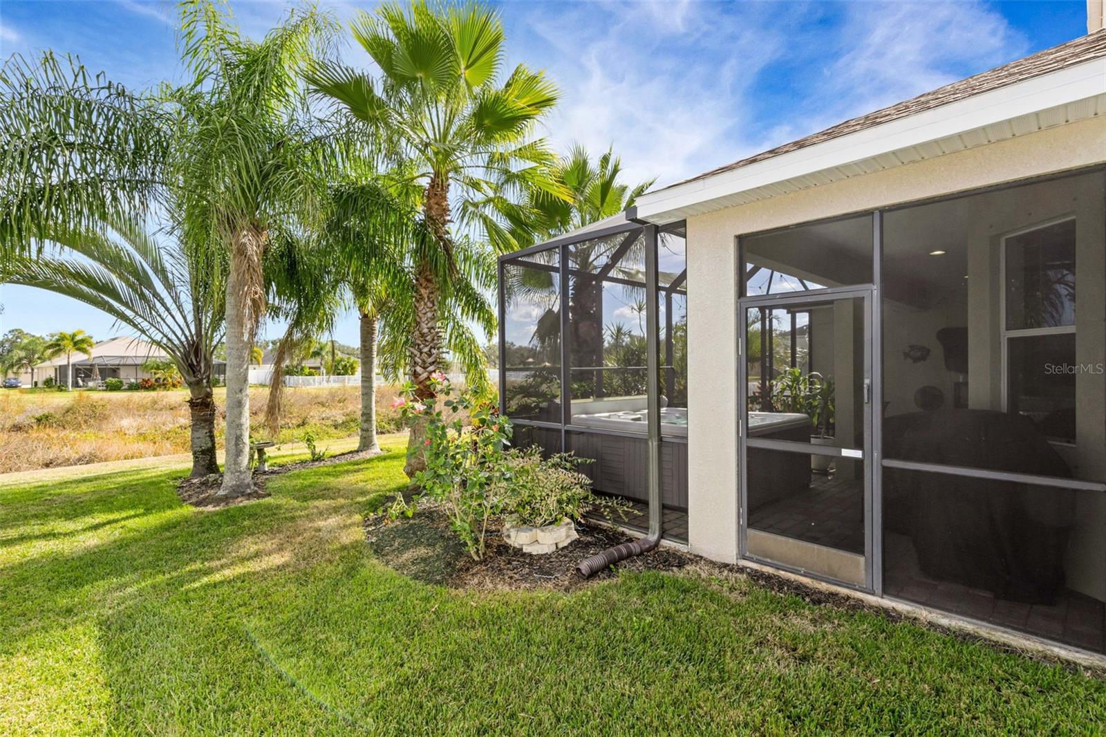 LAKESIDE PRESERVE - Residential