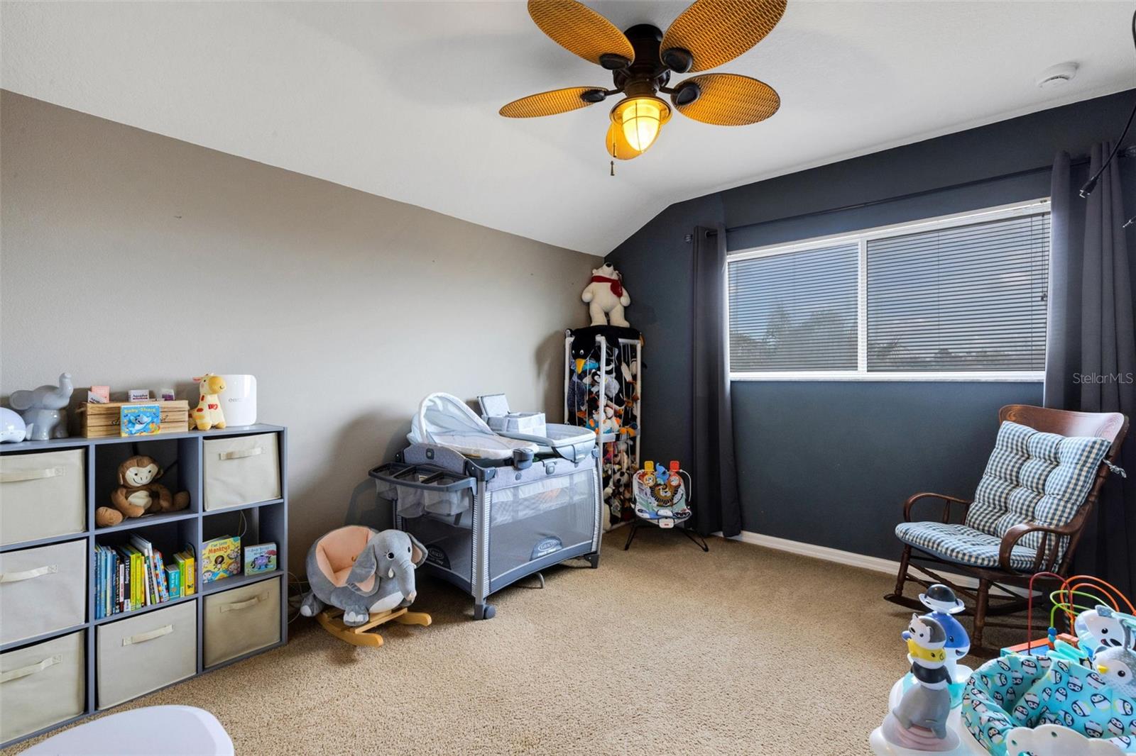 LAKESIDE PRESERVE - Residential