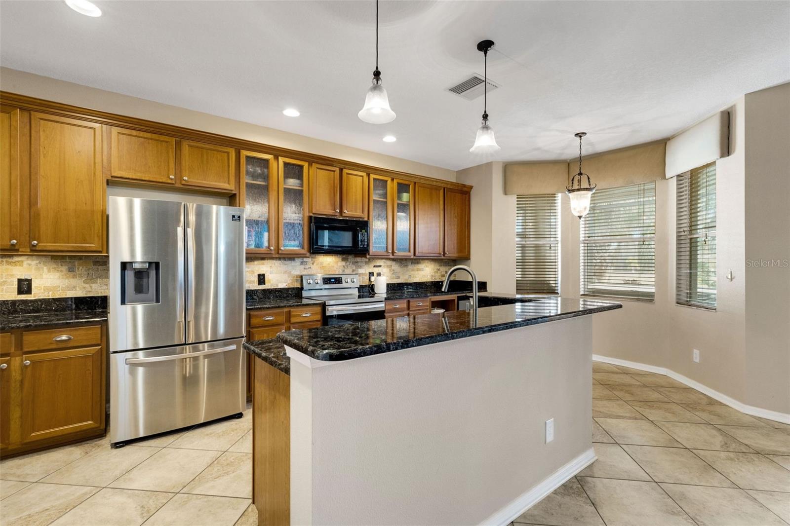 LAKESIDE PRESERVE - Residential