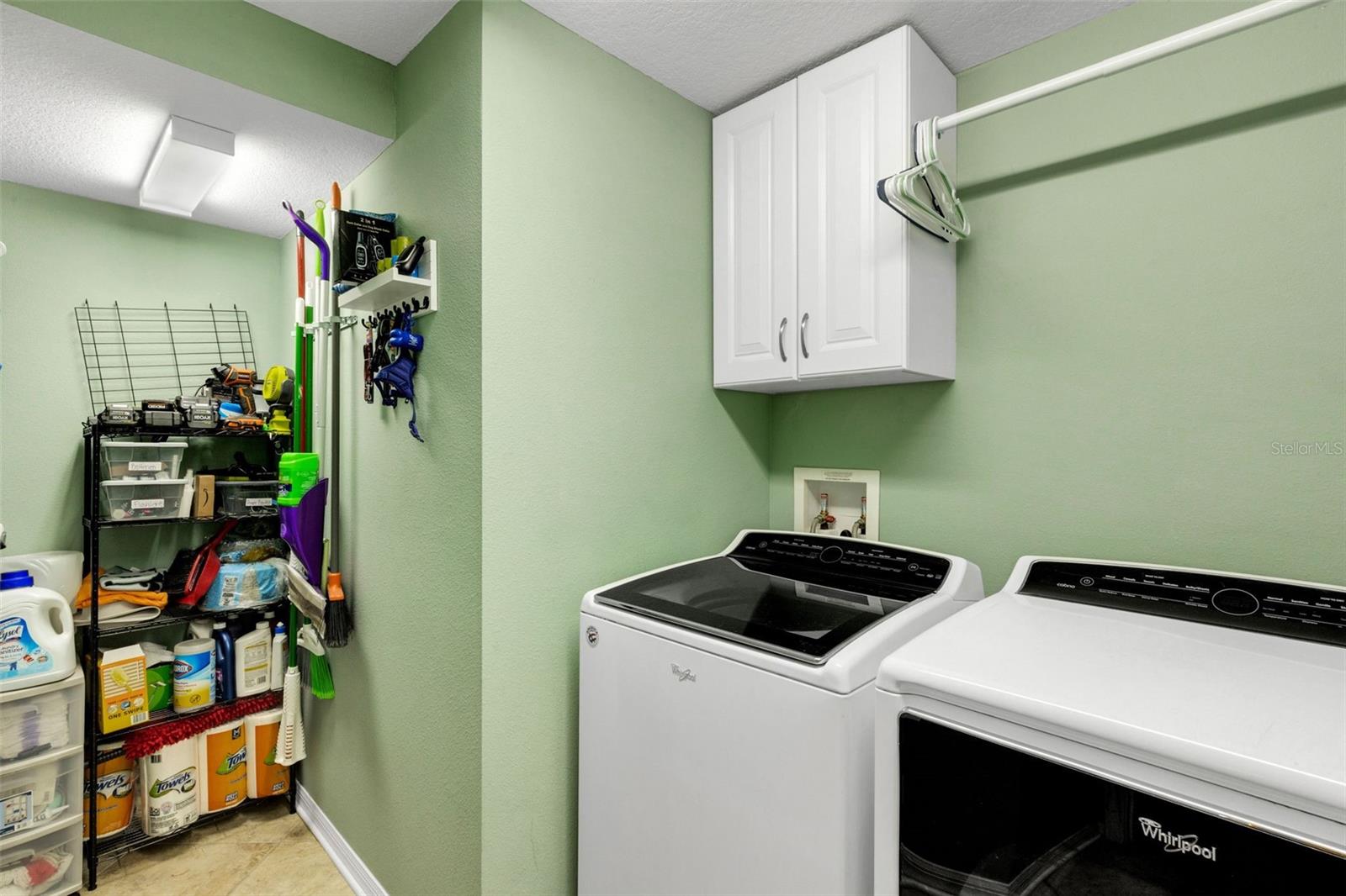 LAKESIDE PRESERVE - Residential