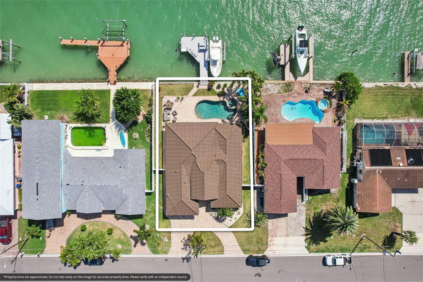 CRYSTAL ISLAND - Residential