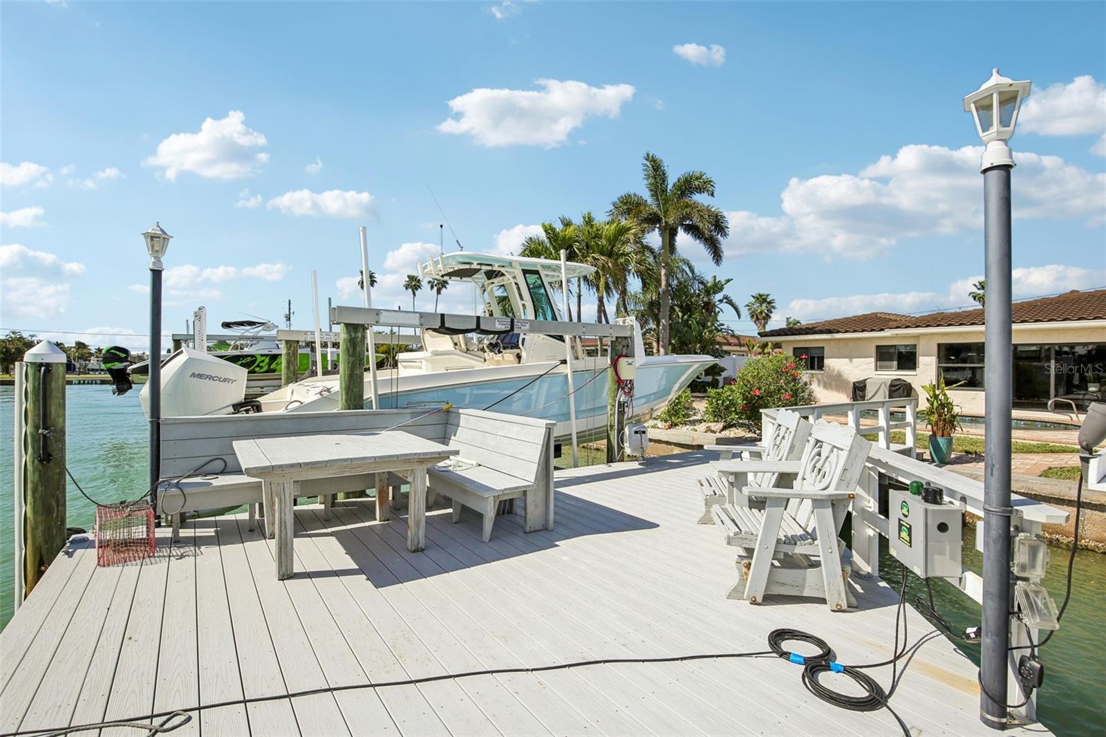 CRYSTAL ISLAND - Residential